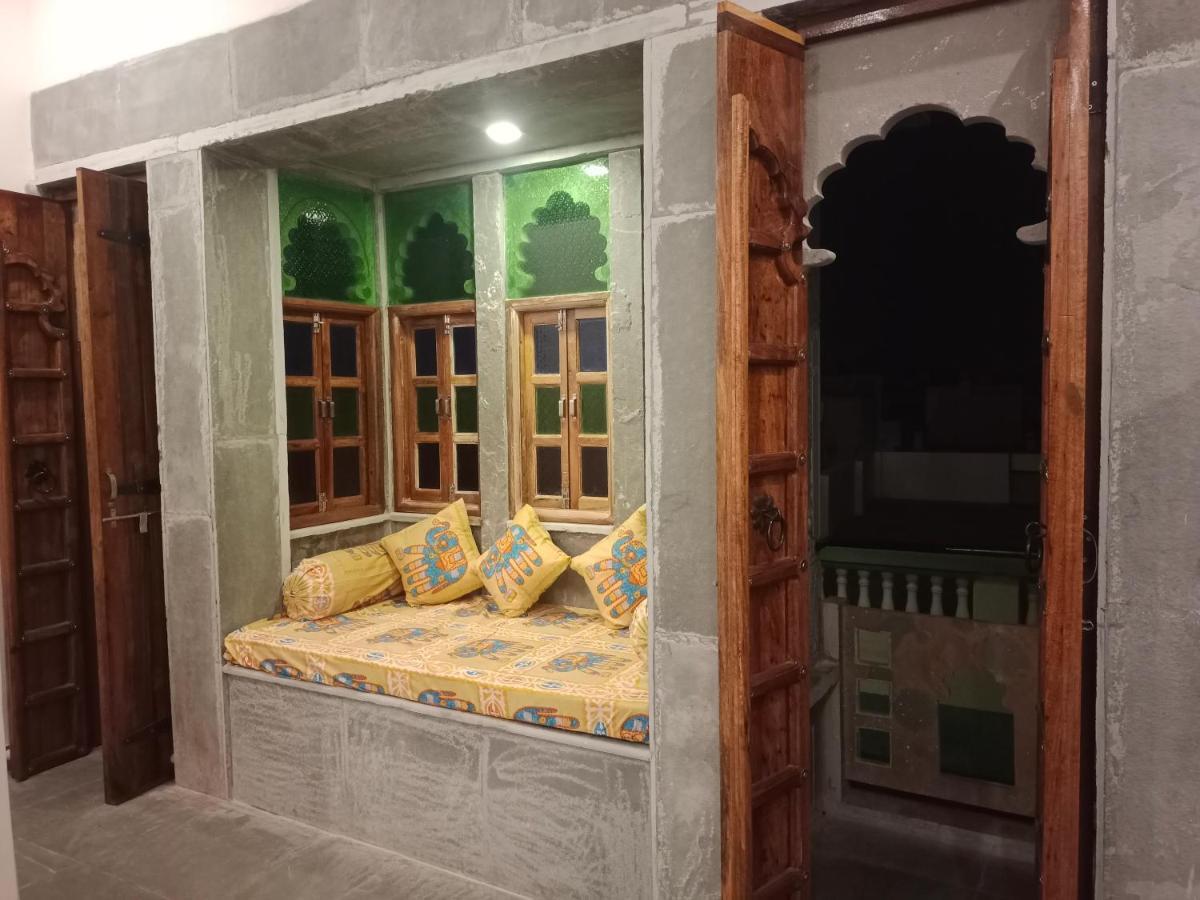 Lassi Guest House Udaipur Ngoại thất bức ảnh