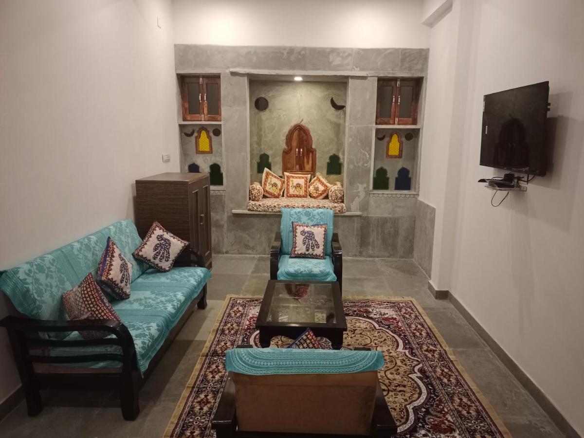 Lassi Guest House Udaipur Ngoại thất bức ảnh